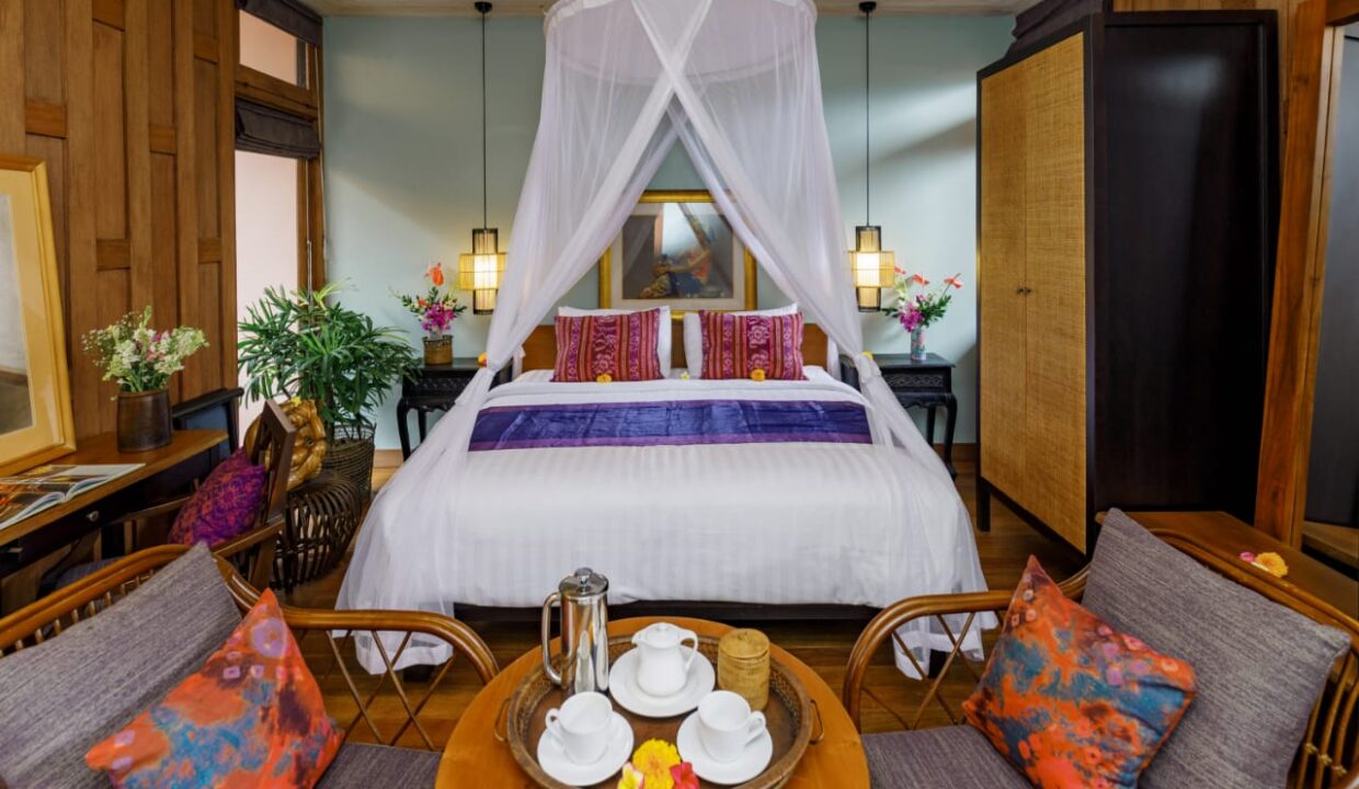Beautiful and Unique Duplex Design House In Central Ubud (12)