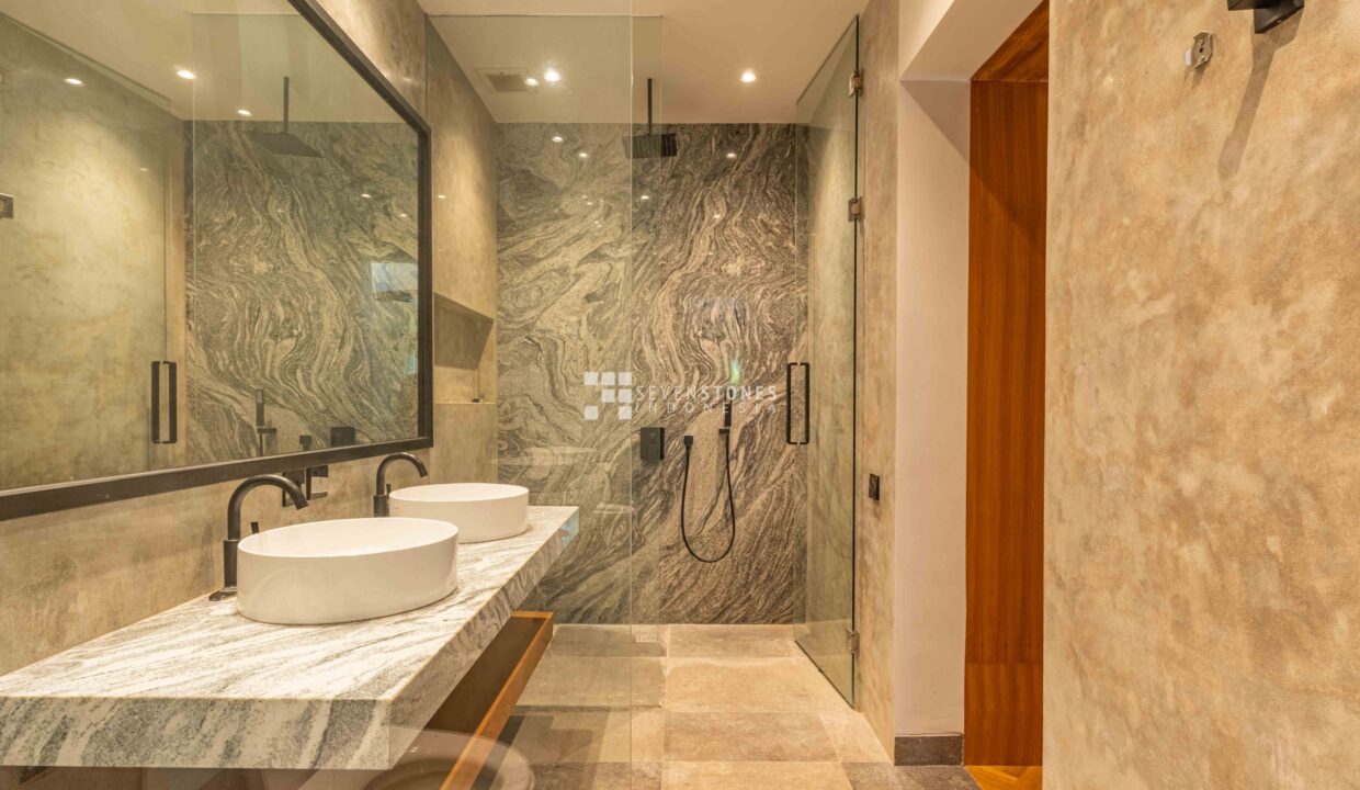 Beautifully Designed Leasehold Villa In Canggu (13)