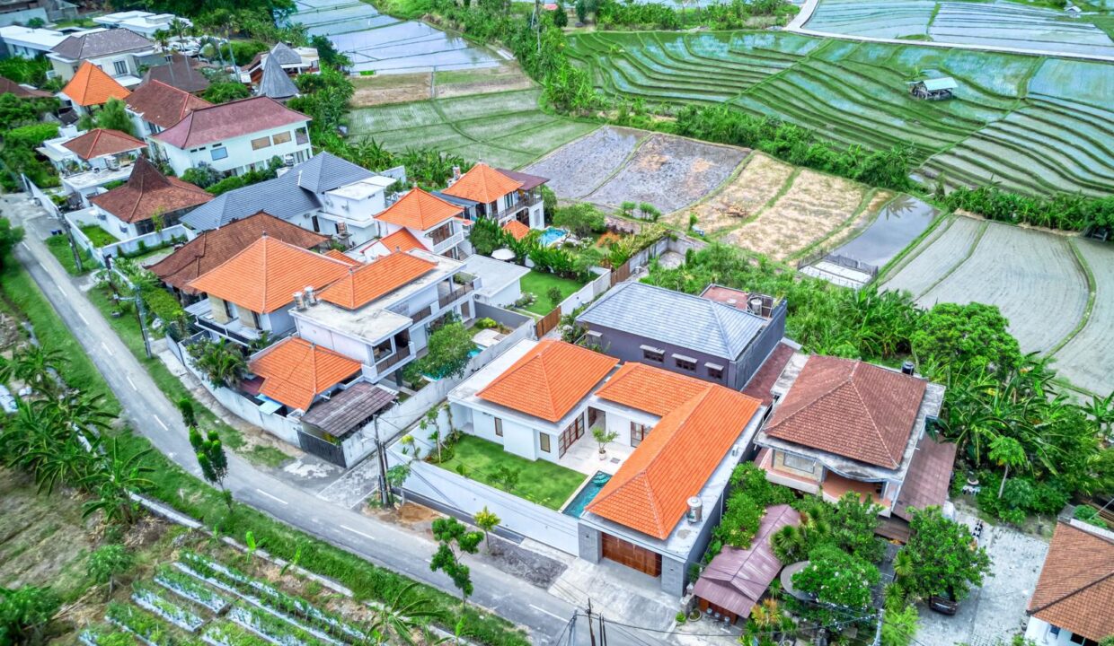 Brand New Freehold 3-Bedroom Villa in Babakan, Canggu (1)