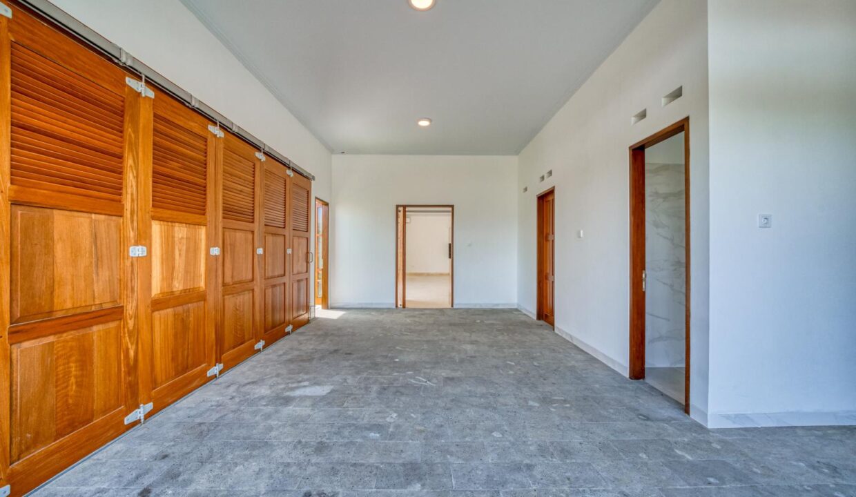 Brand New Freehold 3-Bedroom Villa in Babakan, Canggu (11)