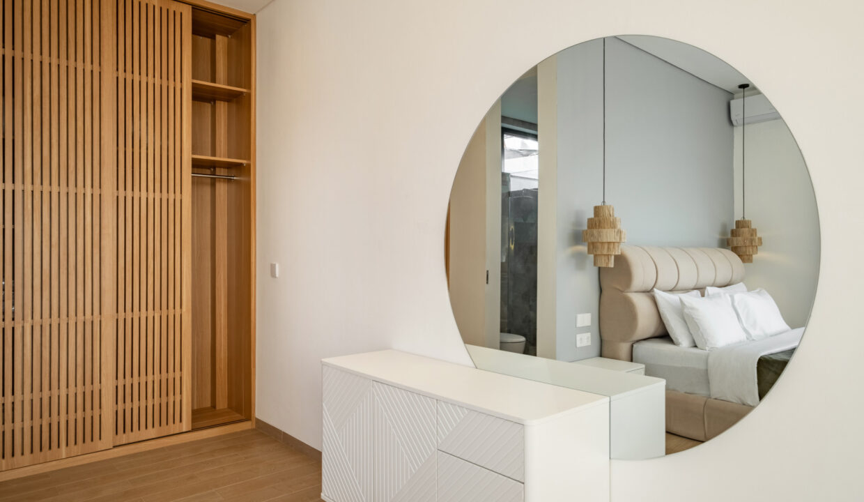 Discover Modern Living in Canggu with Our Brand New Villa (15)