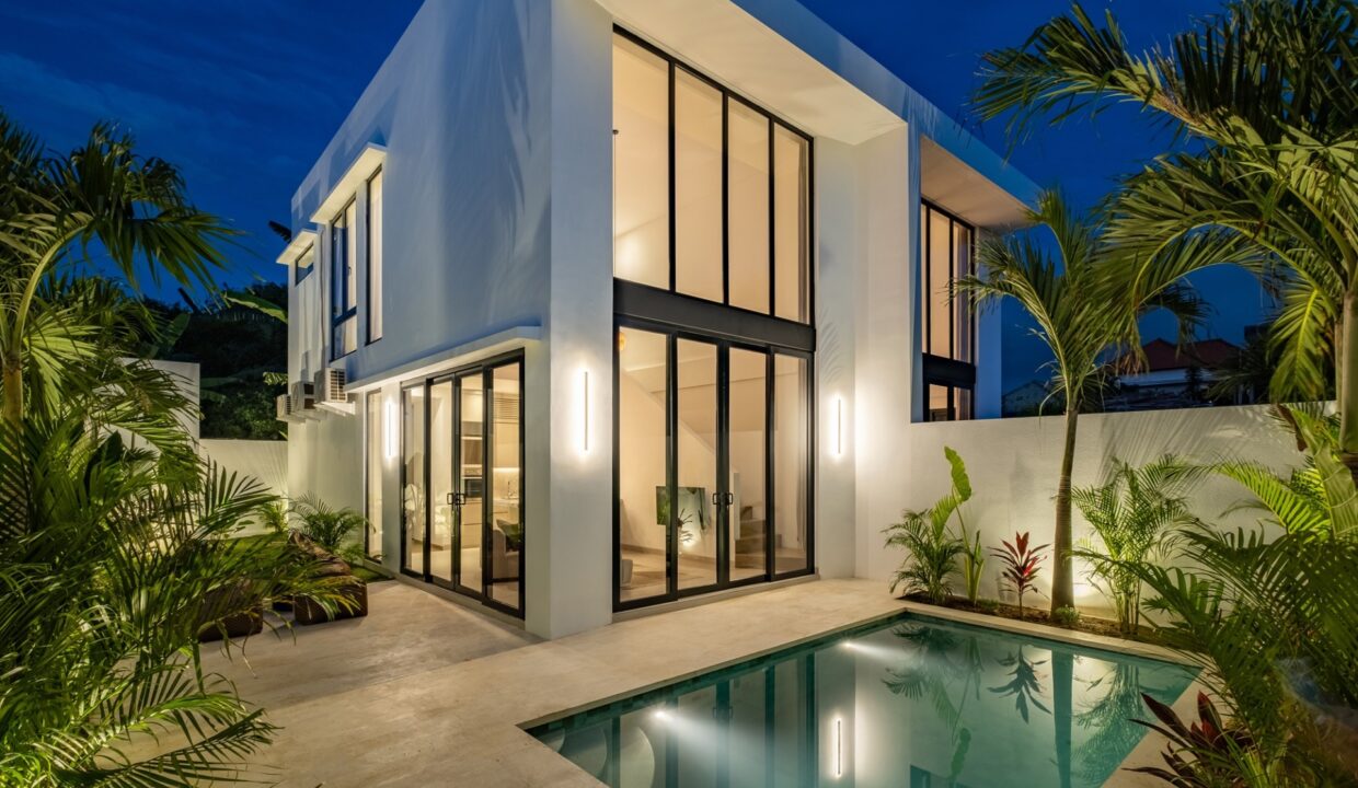 Discover Modern Living in Canggu with Our Brand New Villa (18)
