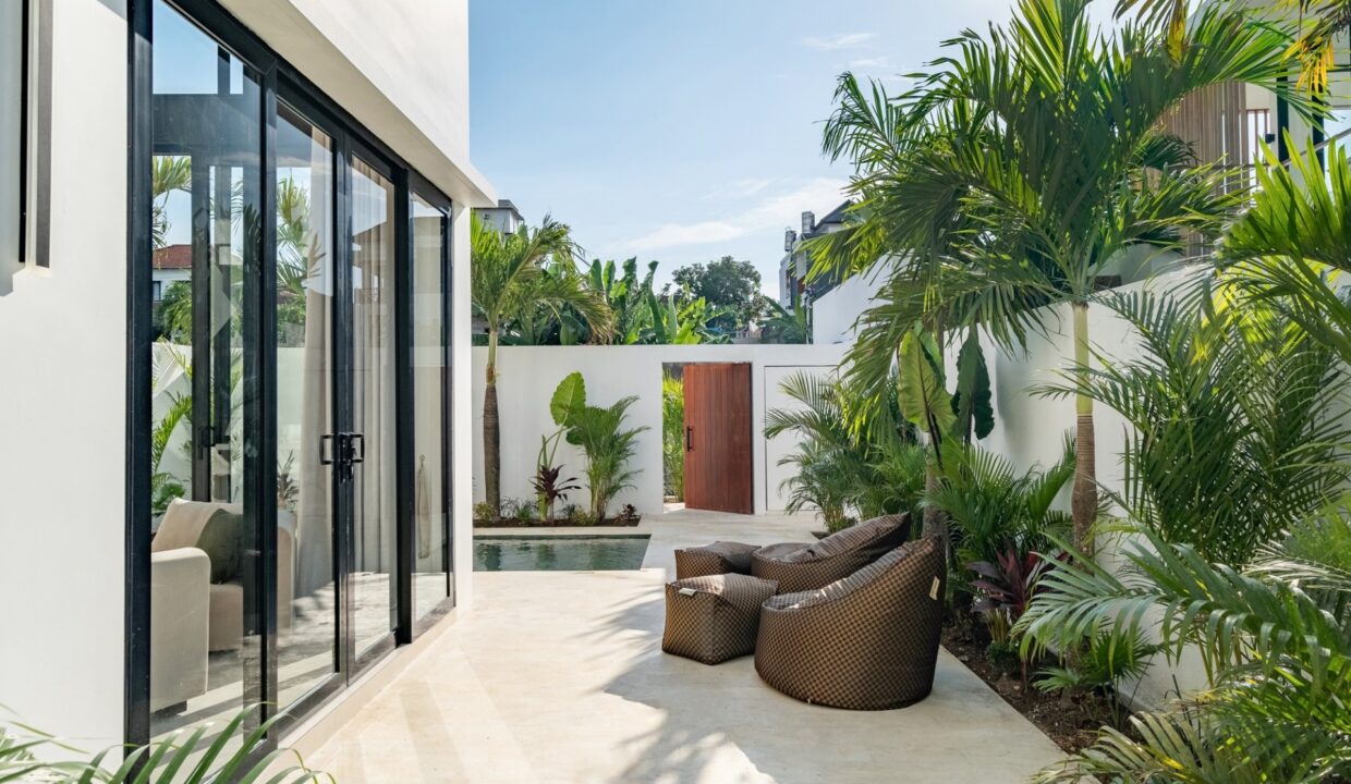 Discover Modern Living in Canggu with Our Brand New Villa (3)