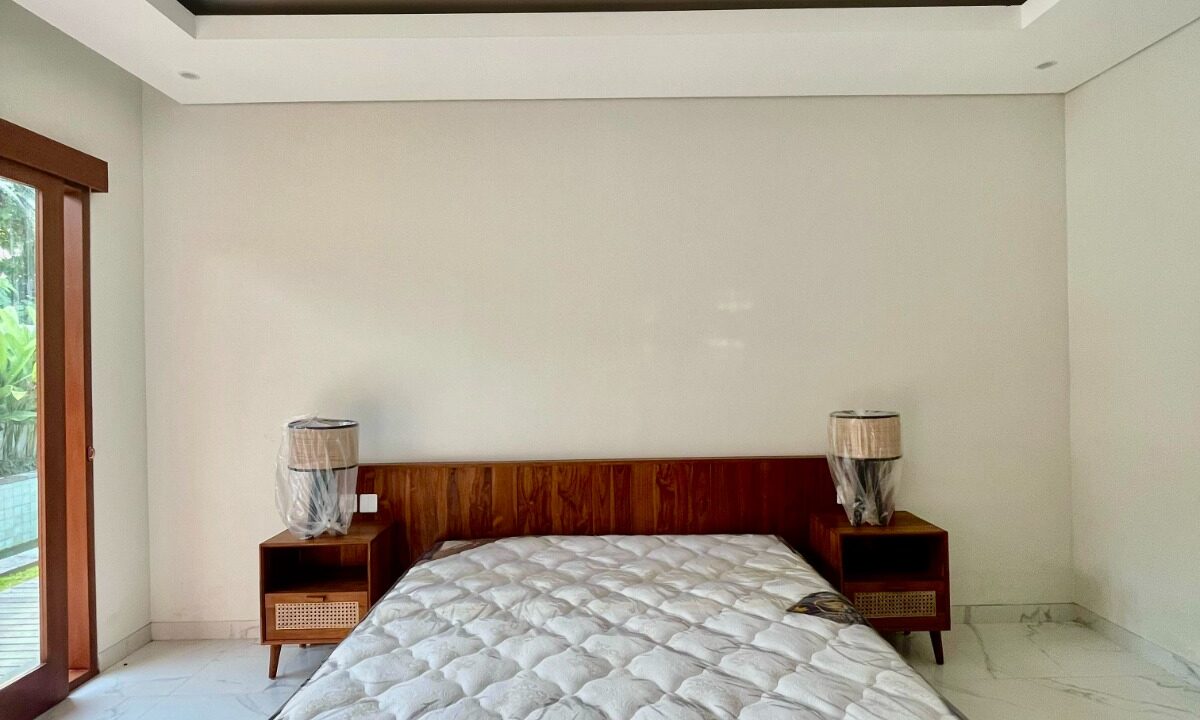 Discover Ultimate Comfort Luxurious Open Space Villa in Seminyak (11)