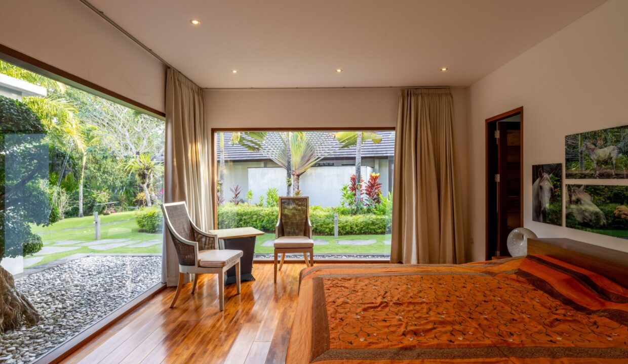Exquisite Riverside Estate One-Hectare Villa & Apartment Enclave in Kediri, Tabanan (10)