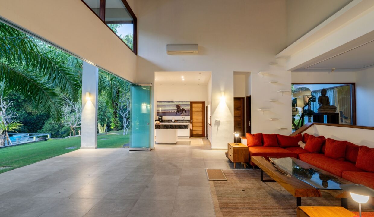 Exquisite Riverside Estate One-Hectare Villa & Apartment Enclave in Kediri, Tabanan (6)