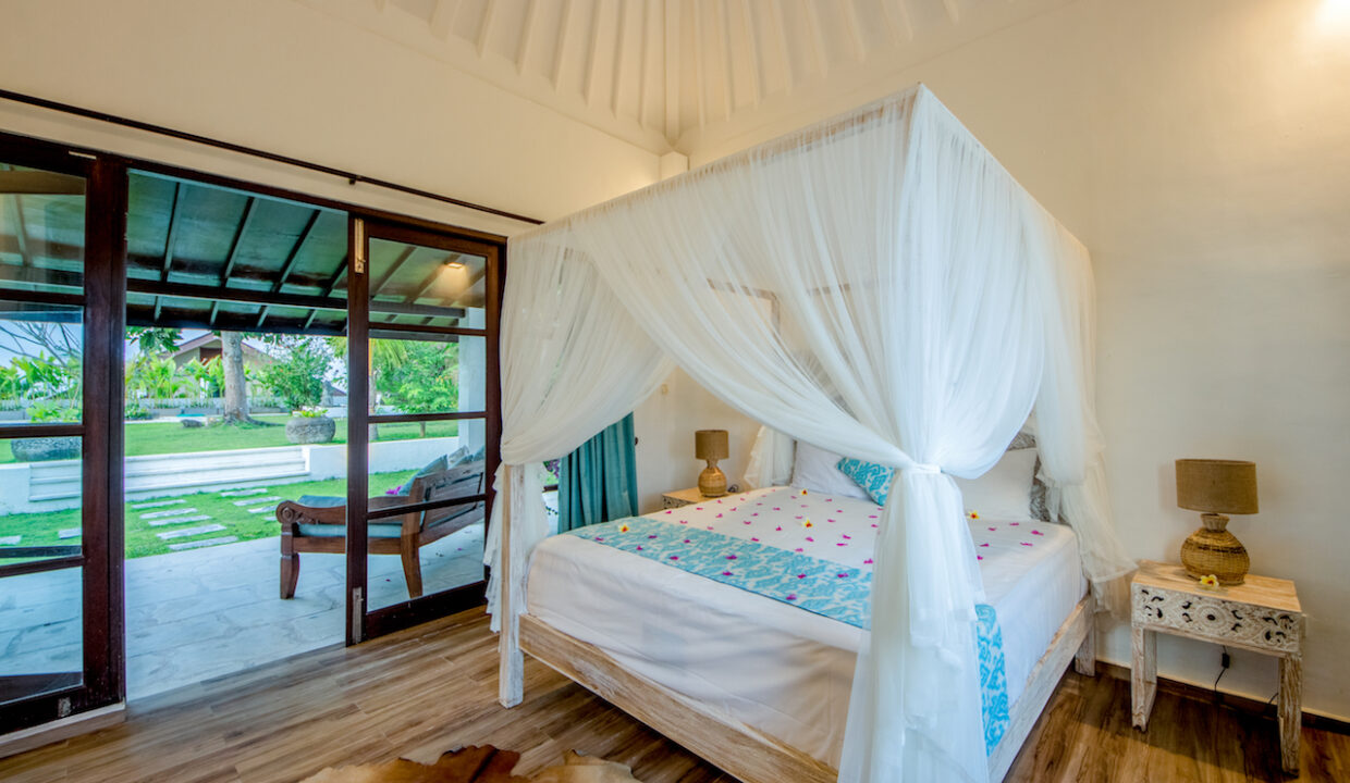 Holiday Villa With Panoramic Ocean Views (13)