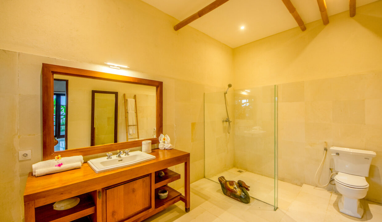 Holiday Villa With Panoramic Ocean Views (14)