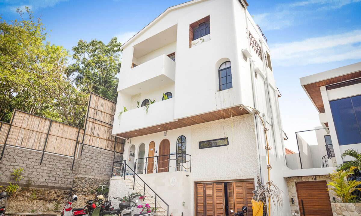 Leasehold Villa with Ocean View in Uluwatu (2)
