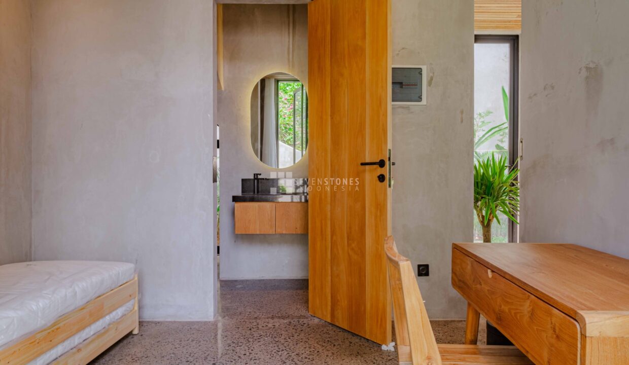 Nearly Finished 2 Unit River View with Lush Garden Villas in Tumbak Bayuh (13)
