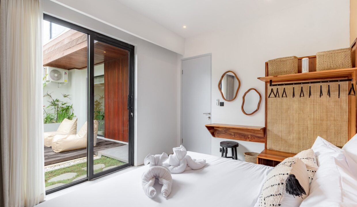 Off-Plan 2 Bedroom Villa in a Quiet Part of Pererenan (12)