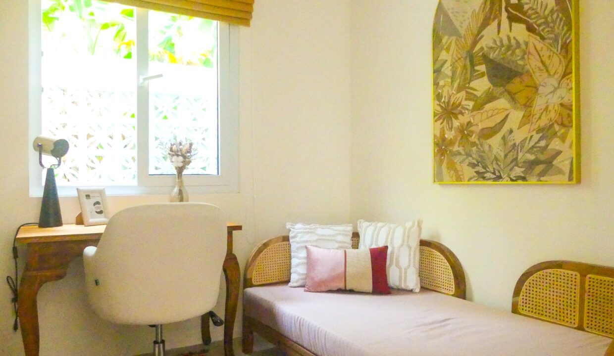 One Bedroom Villa with Office Space in Canggu (8)