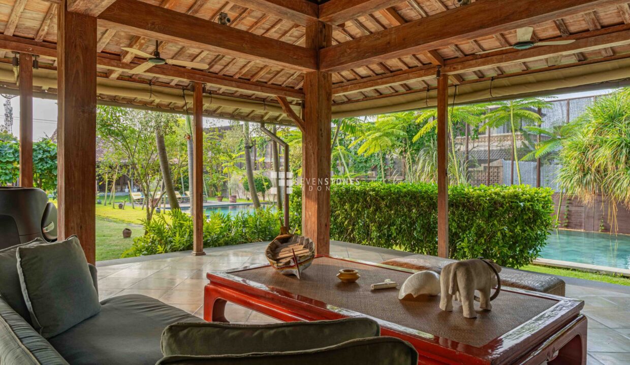 One-of-A-Kind Designer Villa for High Quality Living in Kerobokan (15)
