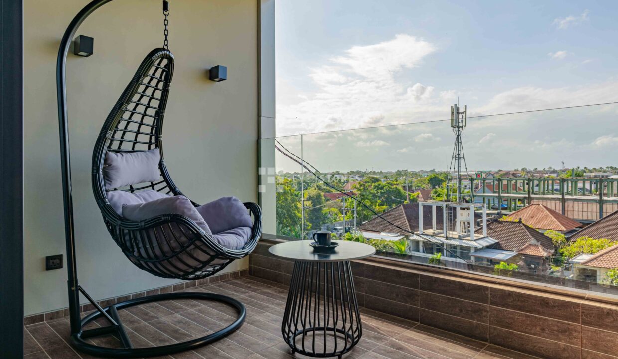 Premium Modern One Bedroom Apartment with Rooftop Bliss in Umalas (3)