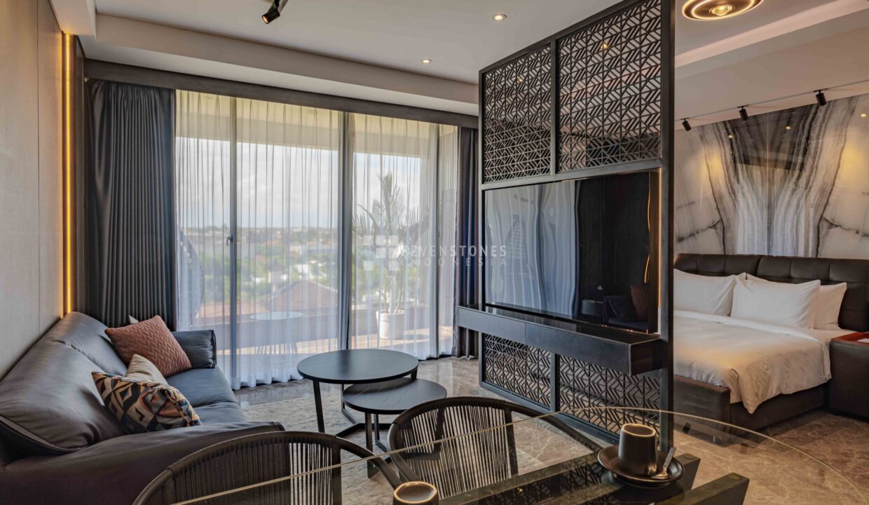 Premium Modern One Bedroom Apartment with Rooftop Bliss in Umalas (5)