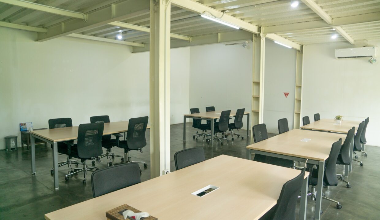 Strategic Premium Office In Sunset Road (4)