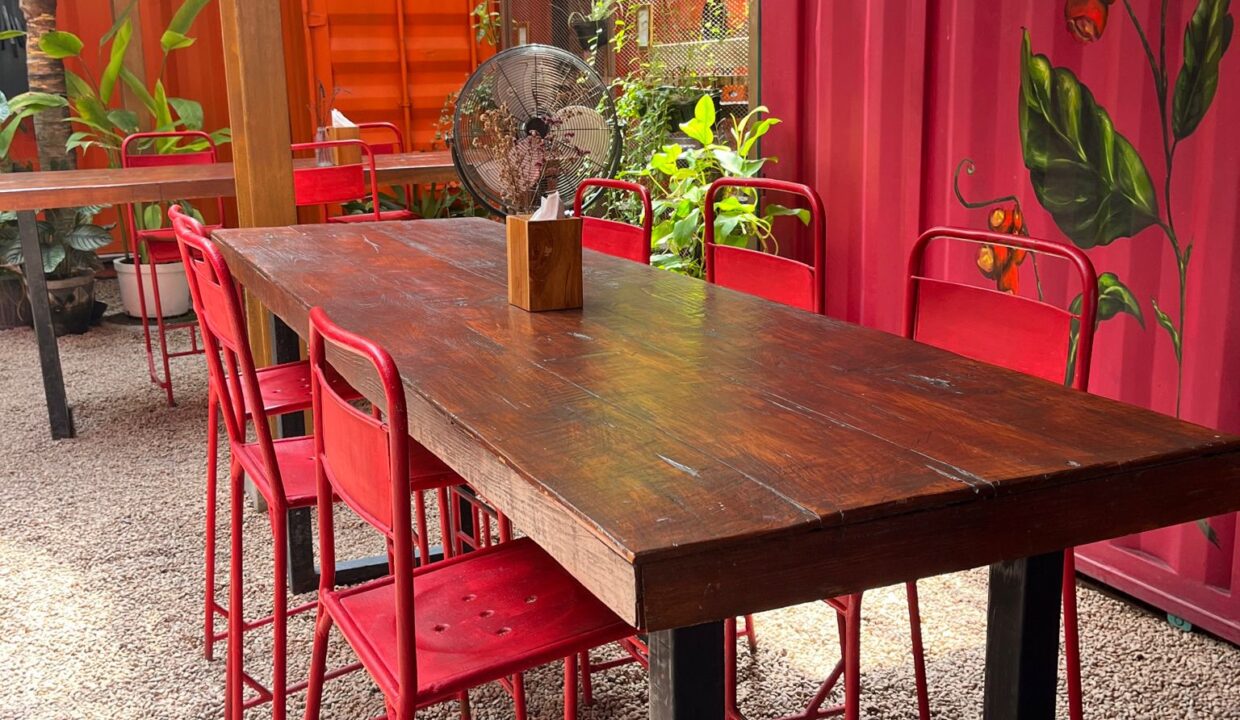 Strategic Premium Restaurant For Sale (12)