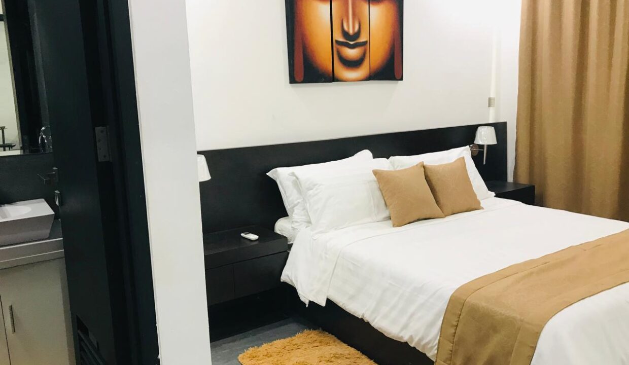 Three-Bedroom Apartment at the Center of Legian (10)