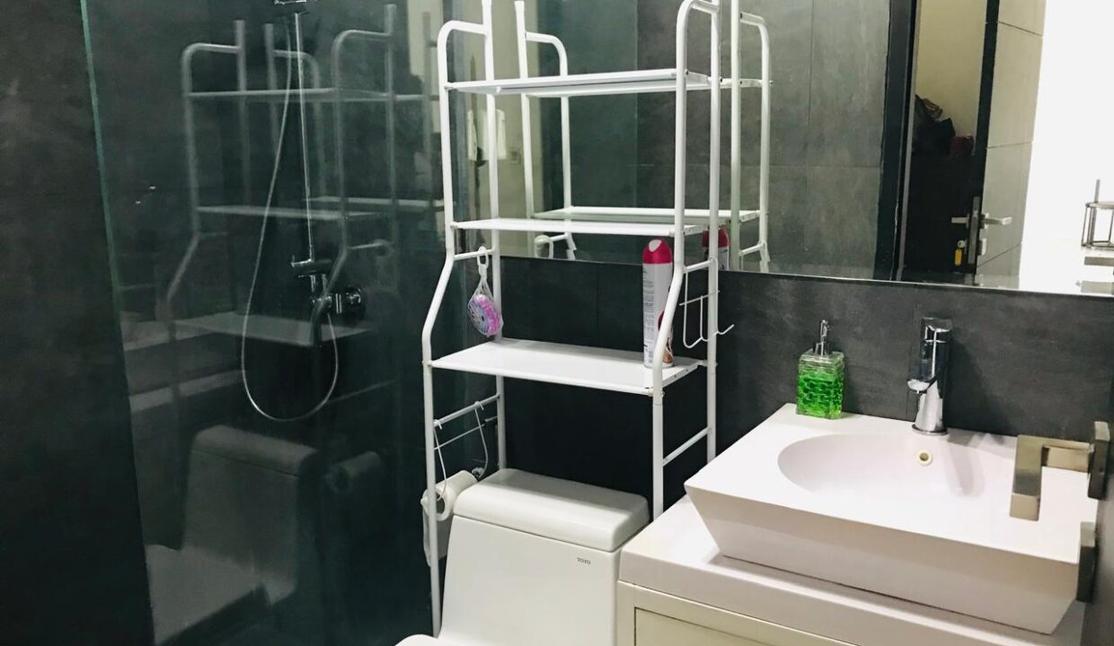 Three-Bedroom Apartment at the Center of Legian (15)
