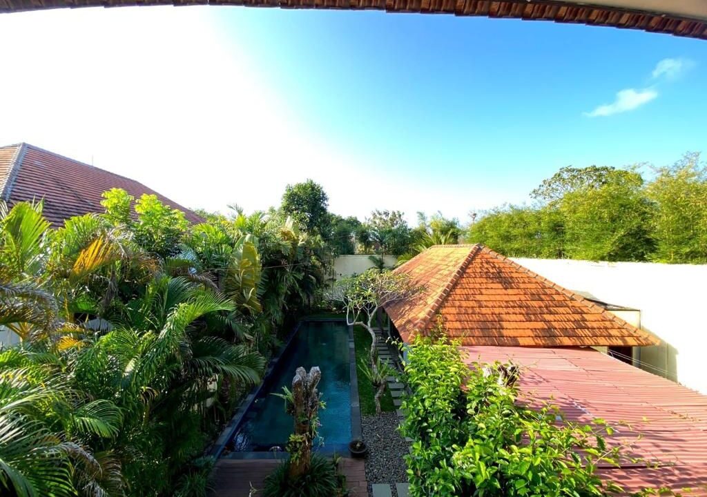 Three-Bedroom Tranquil Retreat in Pecatu (12)