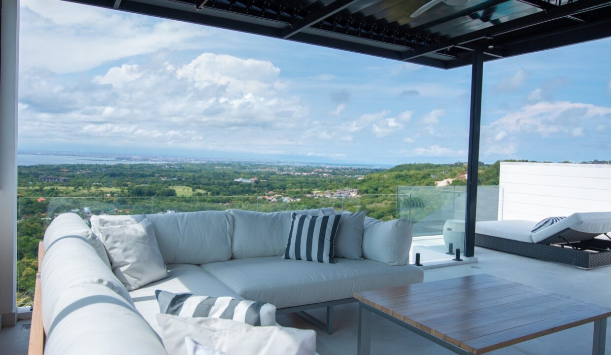 Three Story Mansion Atop Bingin Hill with Majestic View of Bali (9)