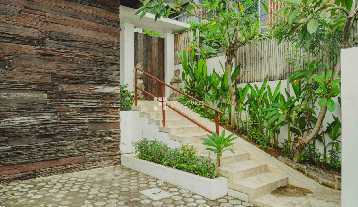 Villa For Sale In Berawa, Canggu (11)