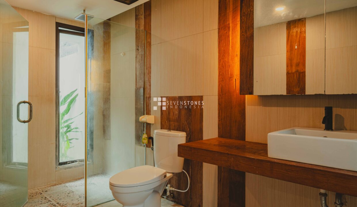 Villa For Sale In Berawa, Canggu (8)