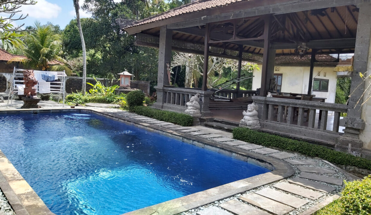 3-Bedroom Balinese style home villa in Tabanan (10)