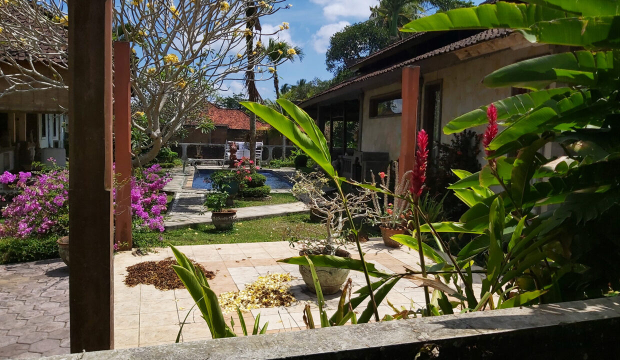 3-Bedroom Balinese style home villa in Tabanan (5)