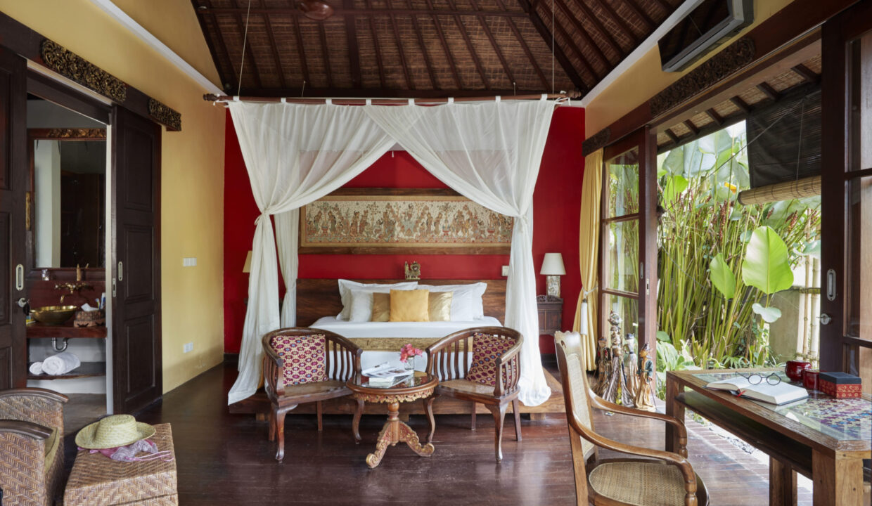 A Private Luxurious 4 Bedroom Villa with a Magnificent View of Ubud (17)