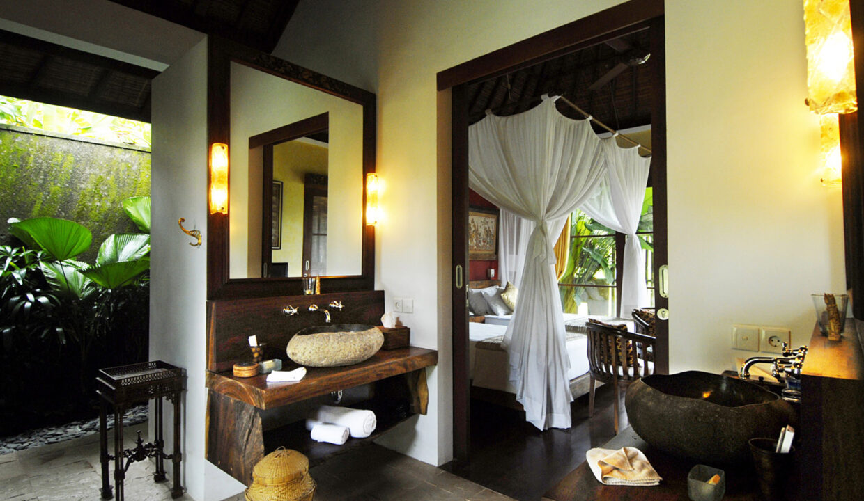 A Private Luxurious 4 Bedroom Villa with a Magnificent View of Ubud (20)