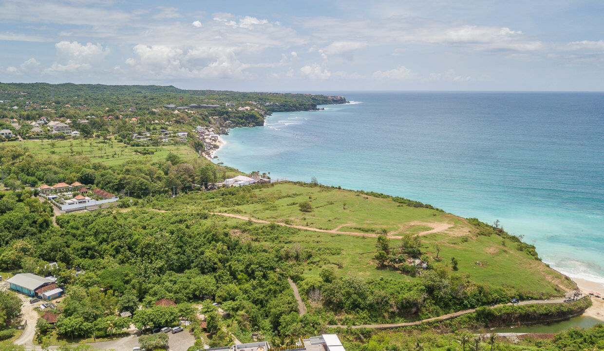 Cliff front land for sale in Pecatu (1)