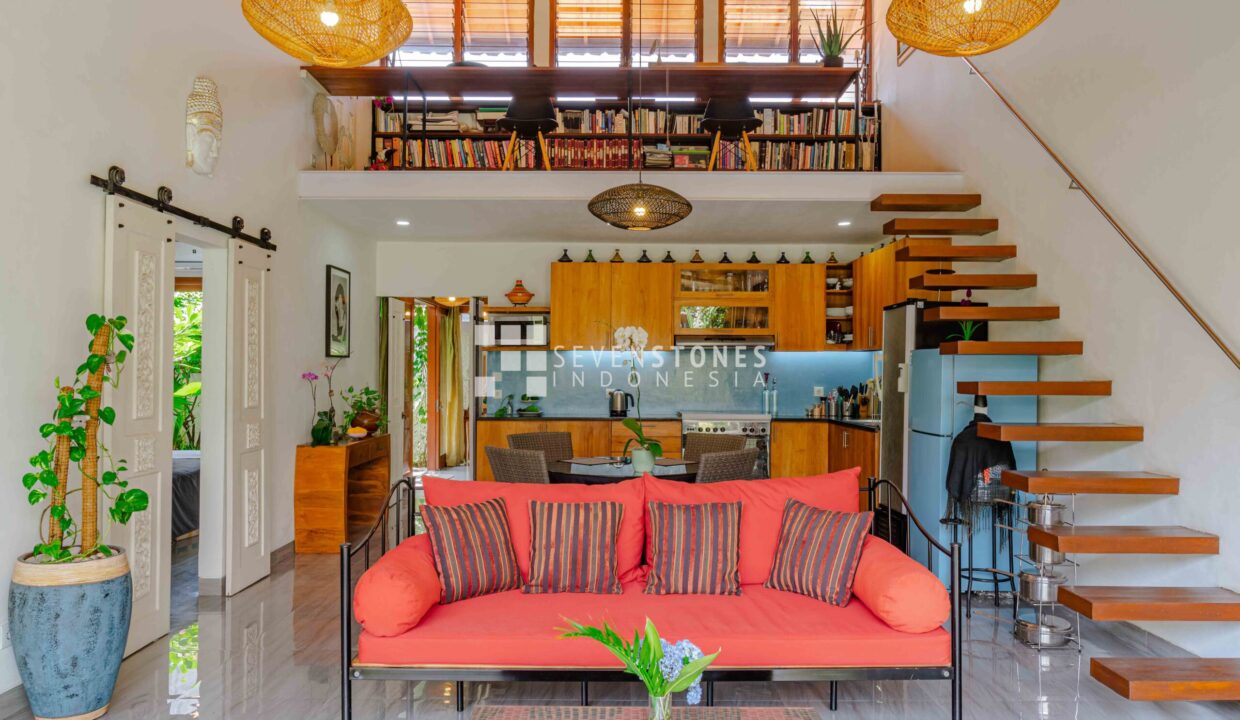 Enchanting 3-Bedroom Villa in Sanur (8)