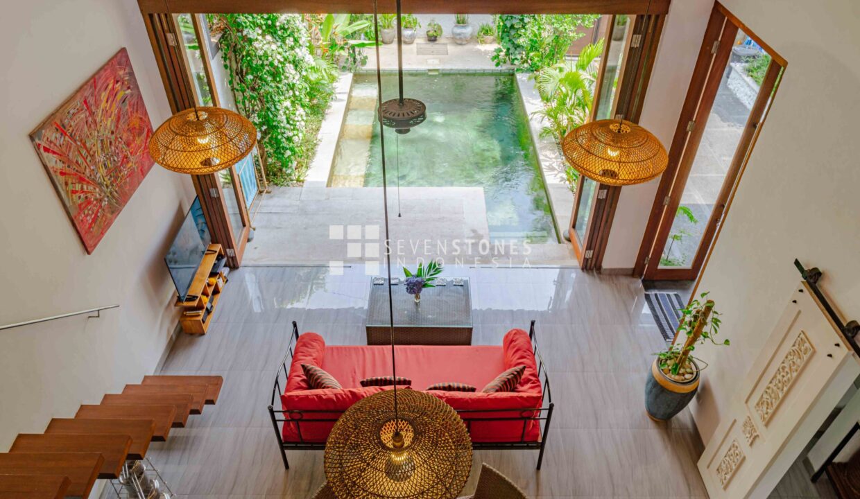 Enchanting 3-Bedroom Villa in Sanur (9)
