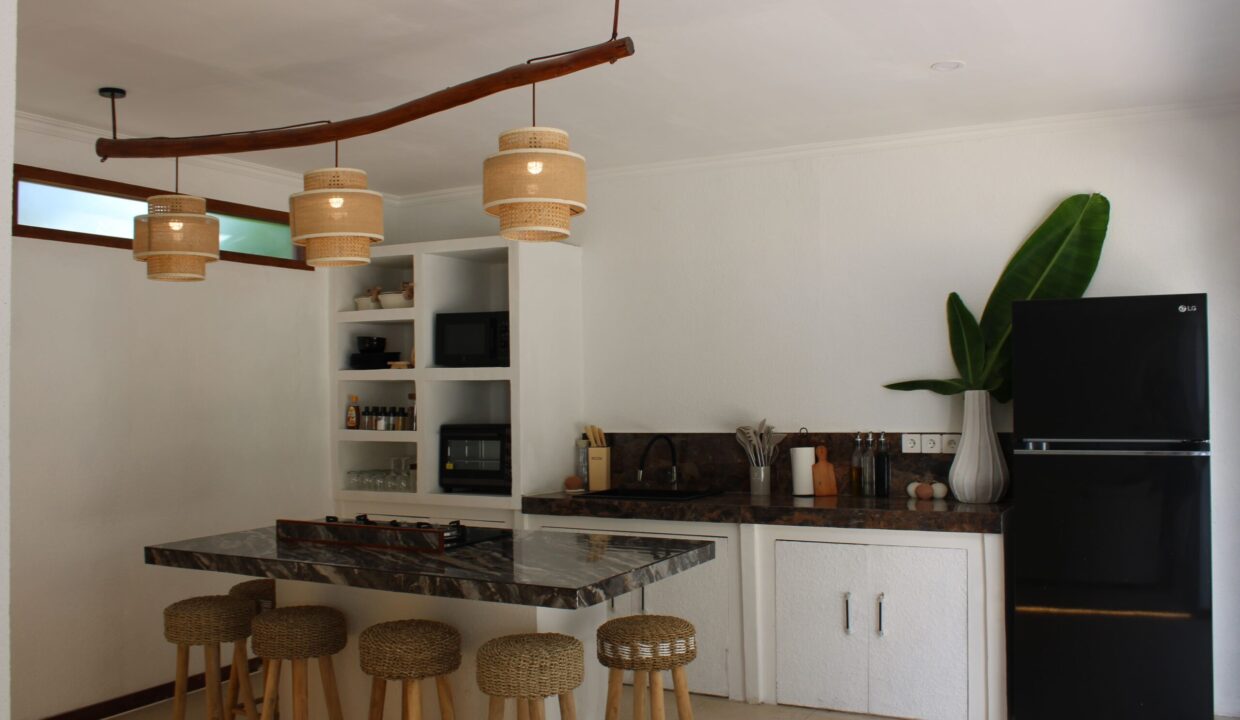 For Sale On A Leasehold, A Modern Three-Bedroom Villa In Ungasan (9)