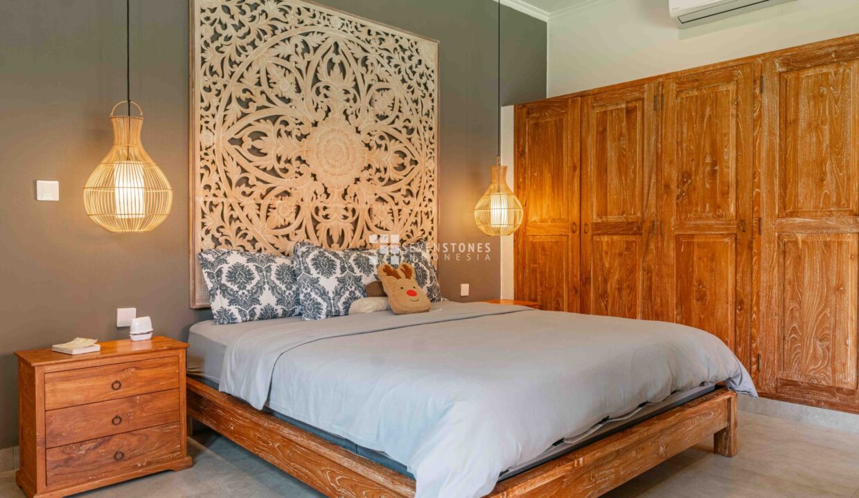4-Bedroom Family Home in Buduk (19)