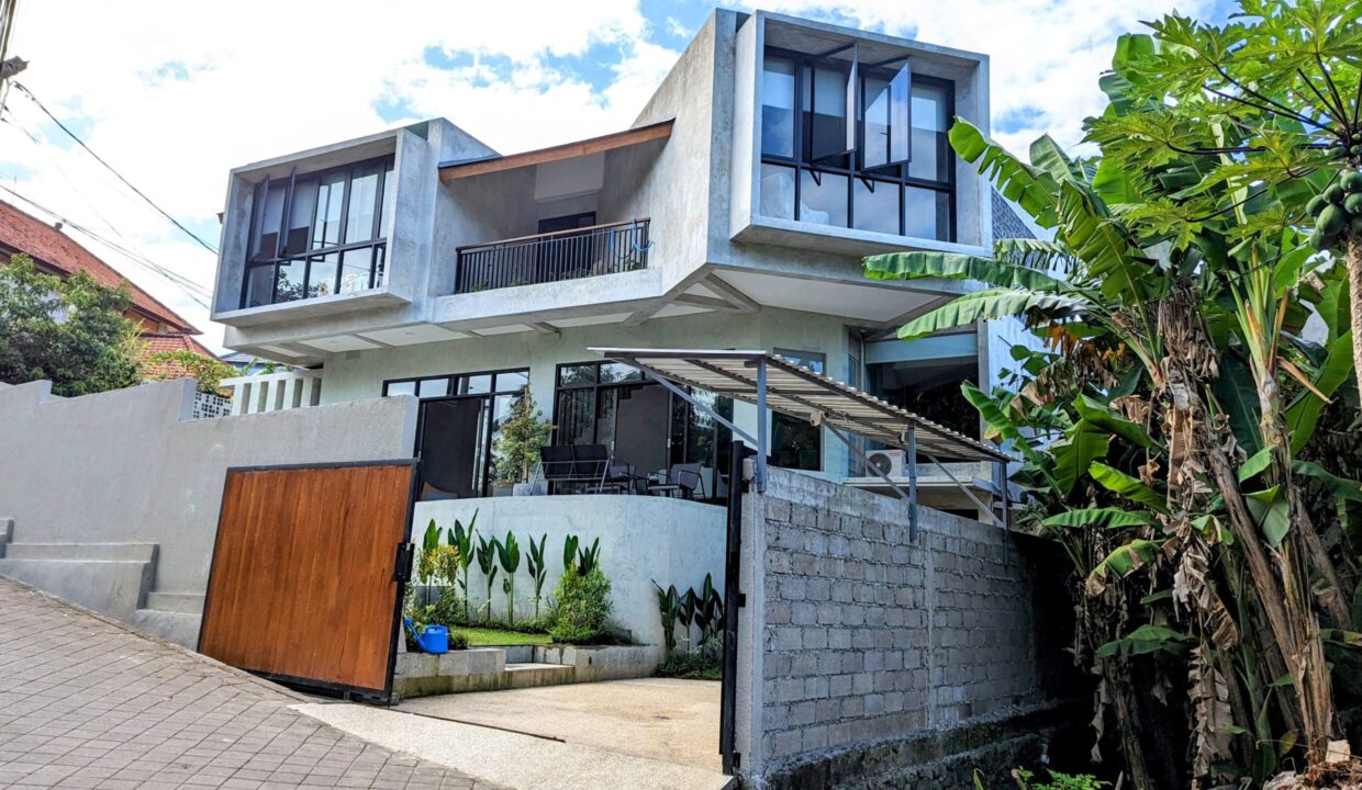 House For Sale In Padonan Near Canggu (1)
