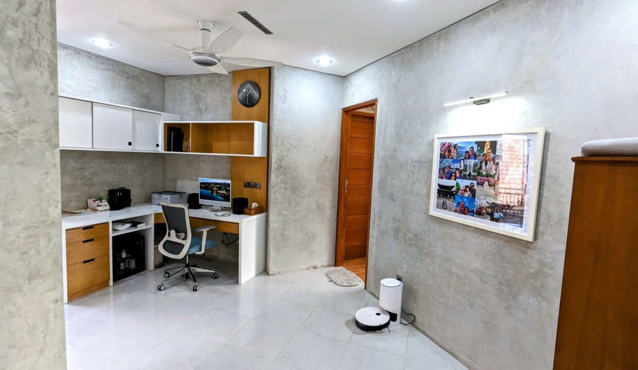 House For Sale In Padonan Near Canggu (12)