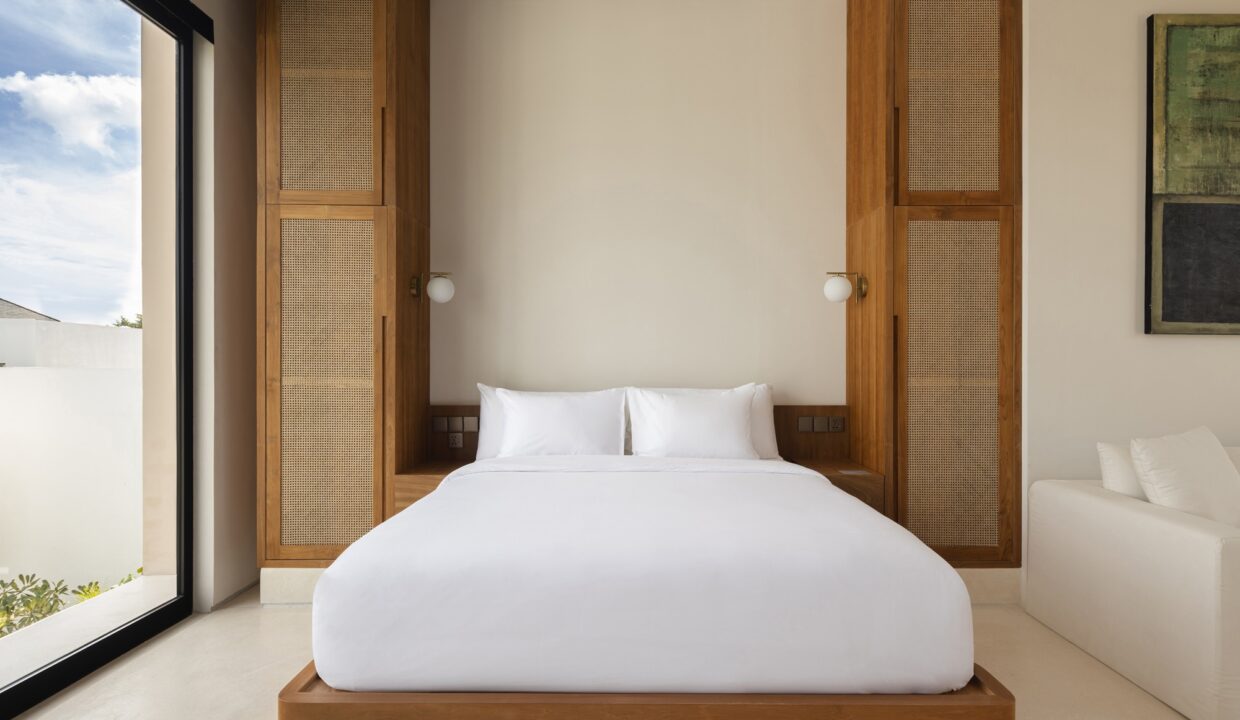 Luxurious Modern Townhouse Villas For Sale In Berawa, Canggu (11)