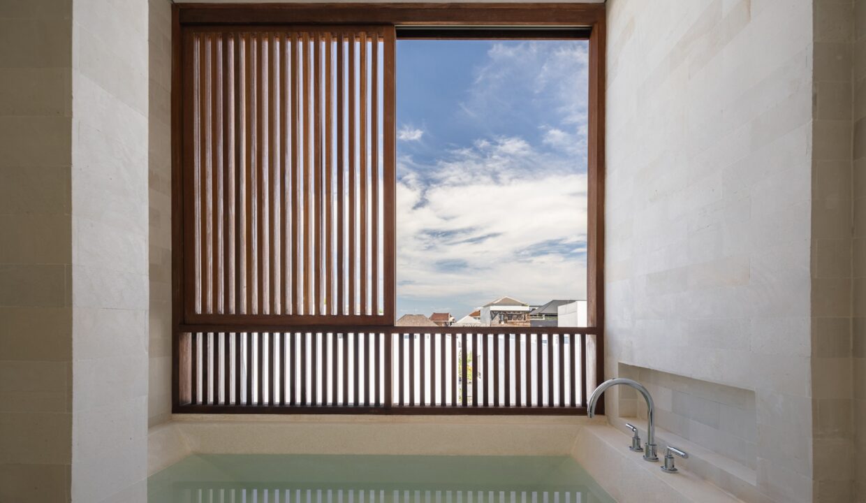 Luxurious Modern Townhouse Villas For Sale In Berawa, Canggu (14)