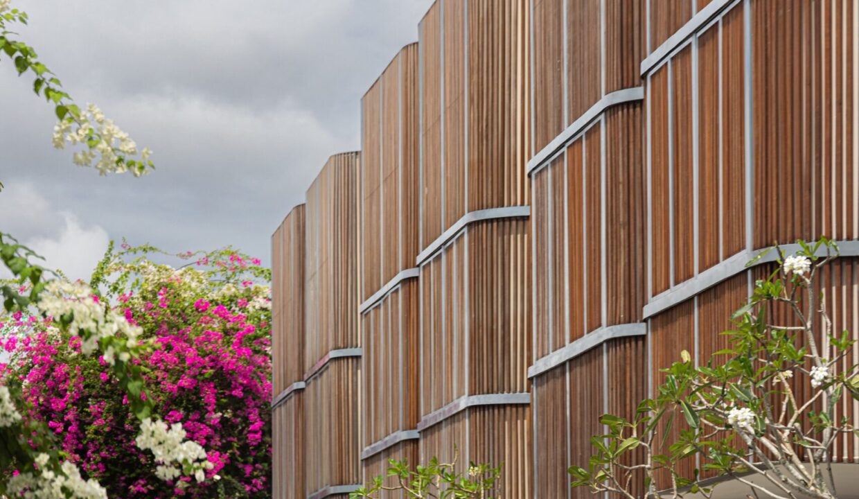 Luxurious Modern Townhouse Villas For Sale In Berawa, Canggu (17)