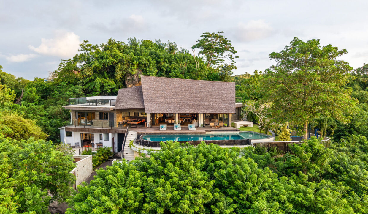 Luxury Oceanview Villa with Stunning Sunsets – Freehold in Uluwatu (1)