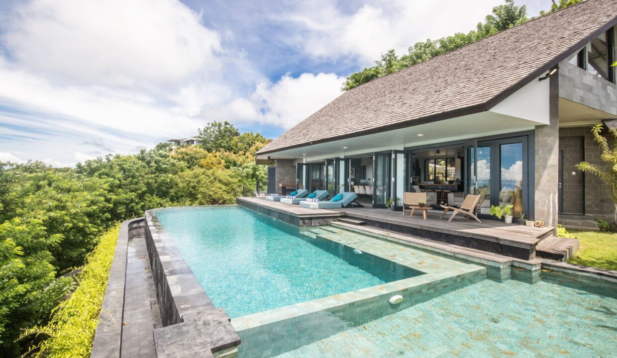 Luxury Oceanview Villa with Stunning Sunsets – Freehold in Uluwatu (4)