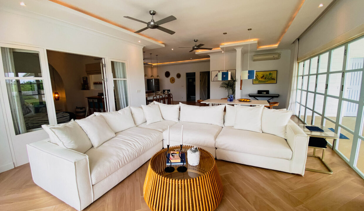 15. 4-Bedroom Villa for Sale in Ungasan, Bali