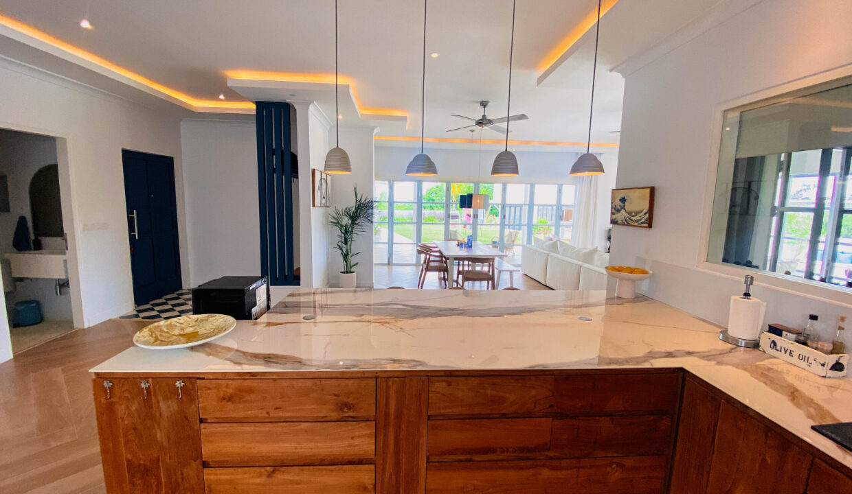 16. 4-Bedroom Villa for Sale in Ungasan, Bali