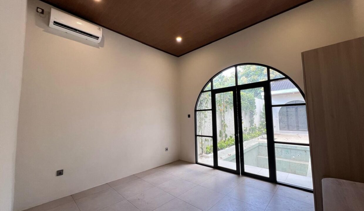 Charming 3-Bedroom Villa in Puri Gading, Jimbaran – Ideal for Airbnb Investment & Vacation Home (11)