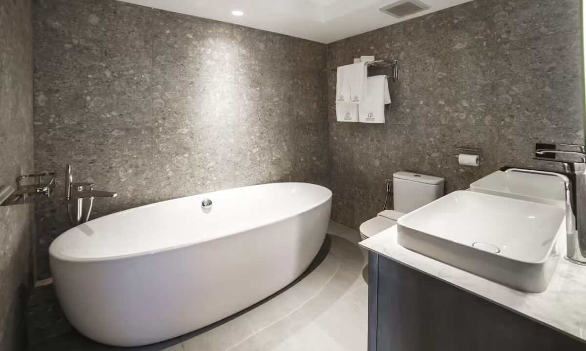 Discover The Perfect Balance Of Exquisite Beauty And Tranquility Villa in Umalas Area (17)