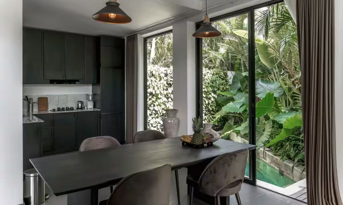 Discover The Perfect Balance Of Exquisite Beauty And Tranquility Villa in Umalas Area (9)