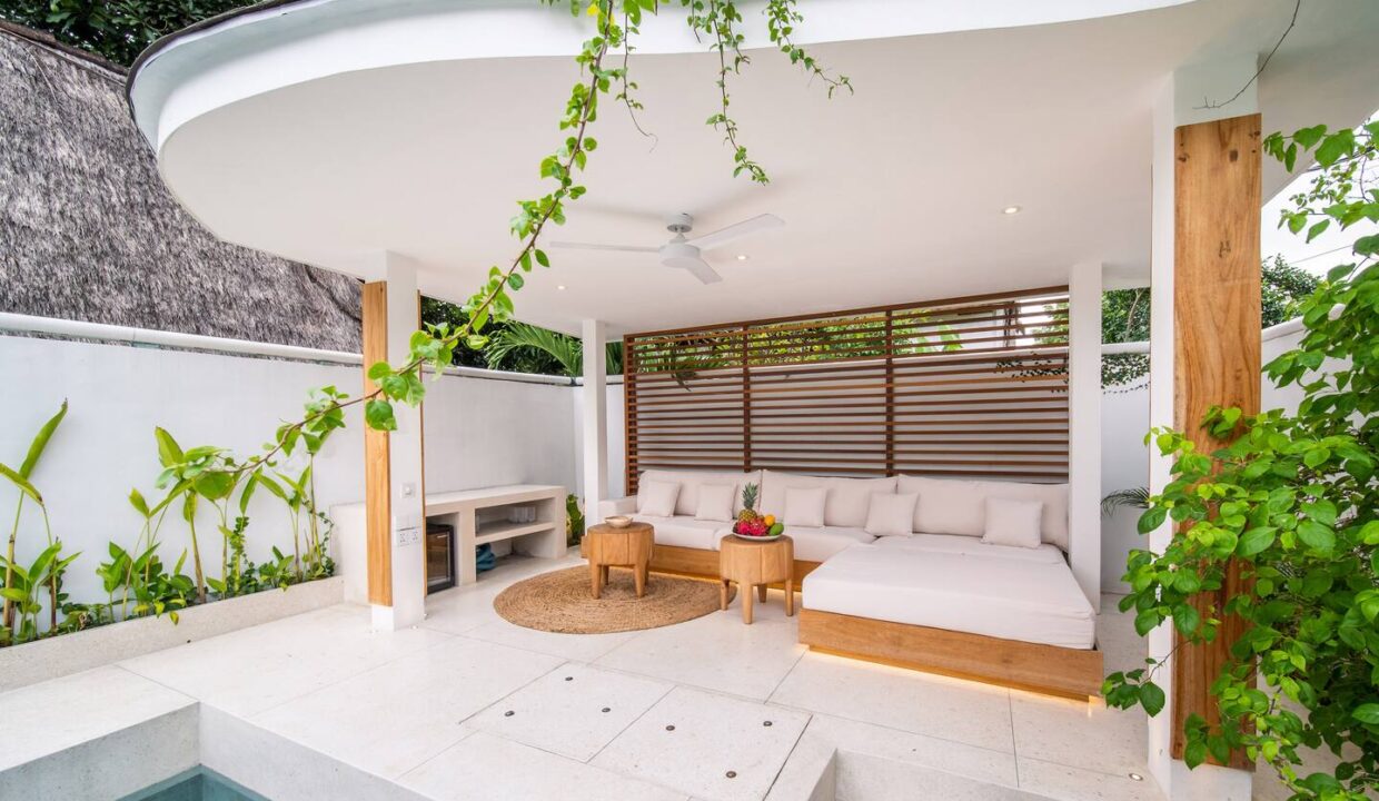 Exceptional Modern Tropical 5-Bedroom Villa For Sale (Leasehold) In Umalas (2)