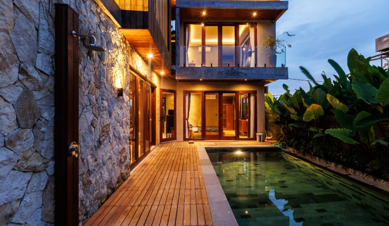 Freehold Villa For Sale Walking Distance to Cemagi Beach (16)